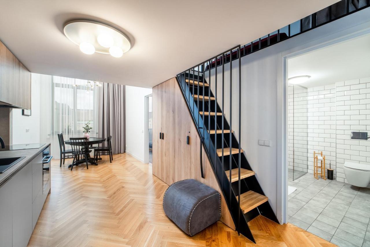 Owl Jazz Apartments - Luxury Apartments In The Heart Of The City Каунас Екстериор снимка