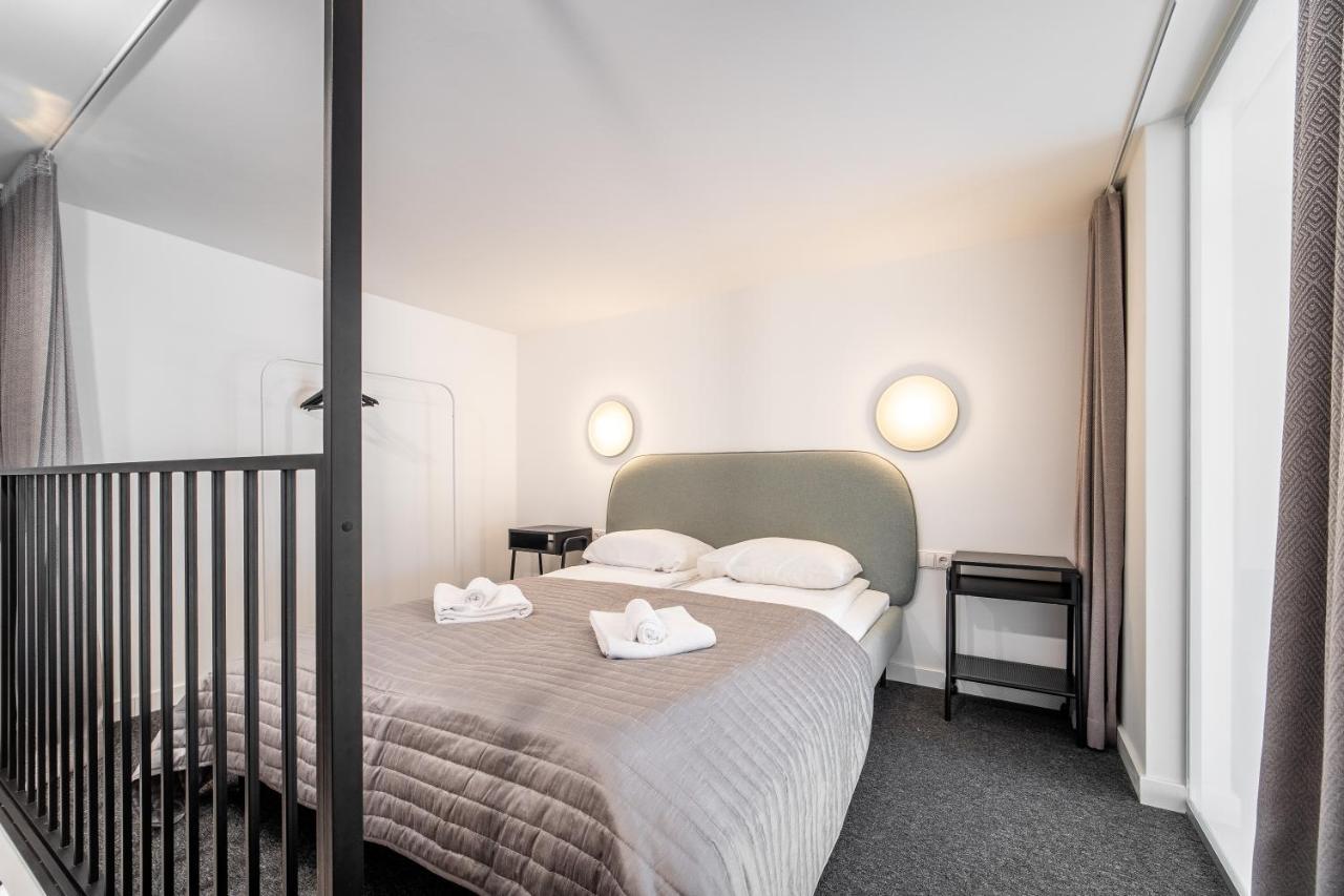 Owl Jazz Apartments - Luxury Apartments In The Heart Of The City Каунас Екстериор снимка