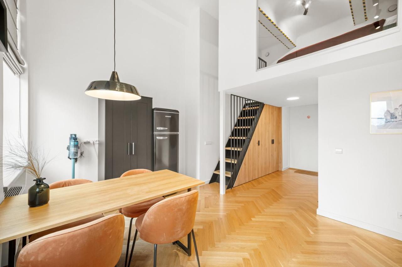 Owl Jazz Apartments - Luxury Apartments In The Heart Of The City Каунас Екстериор снимка