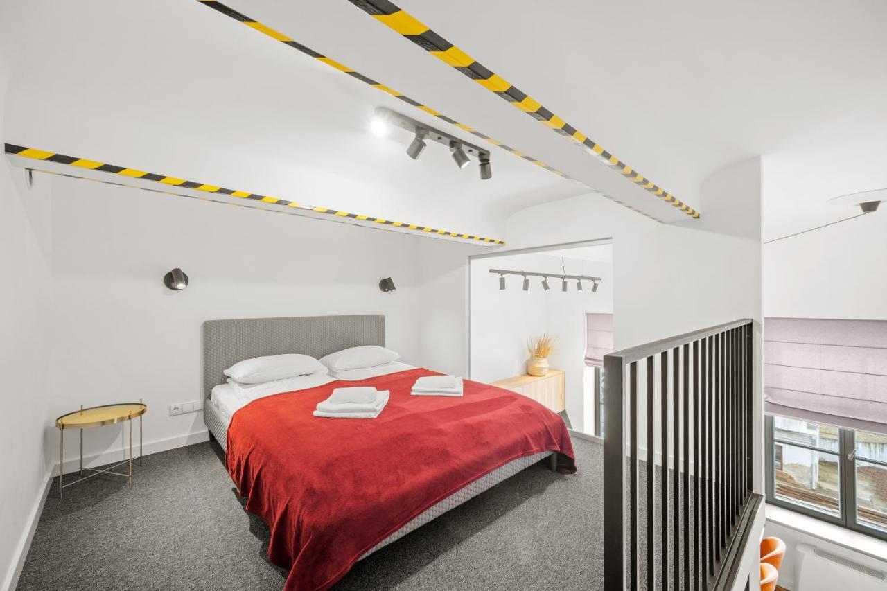 Owl Jazz Apartments - Luxury Apartments In The Heart Of The City Каунас Екстериор снимка