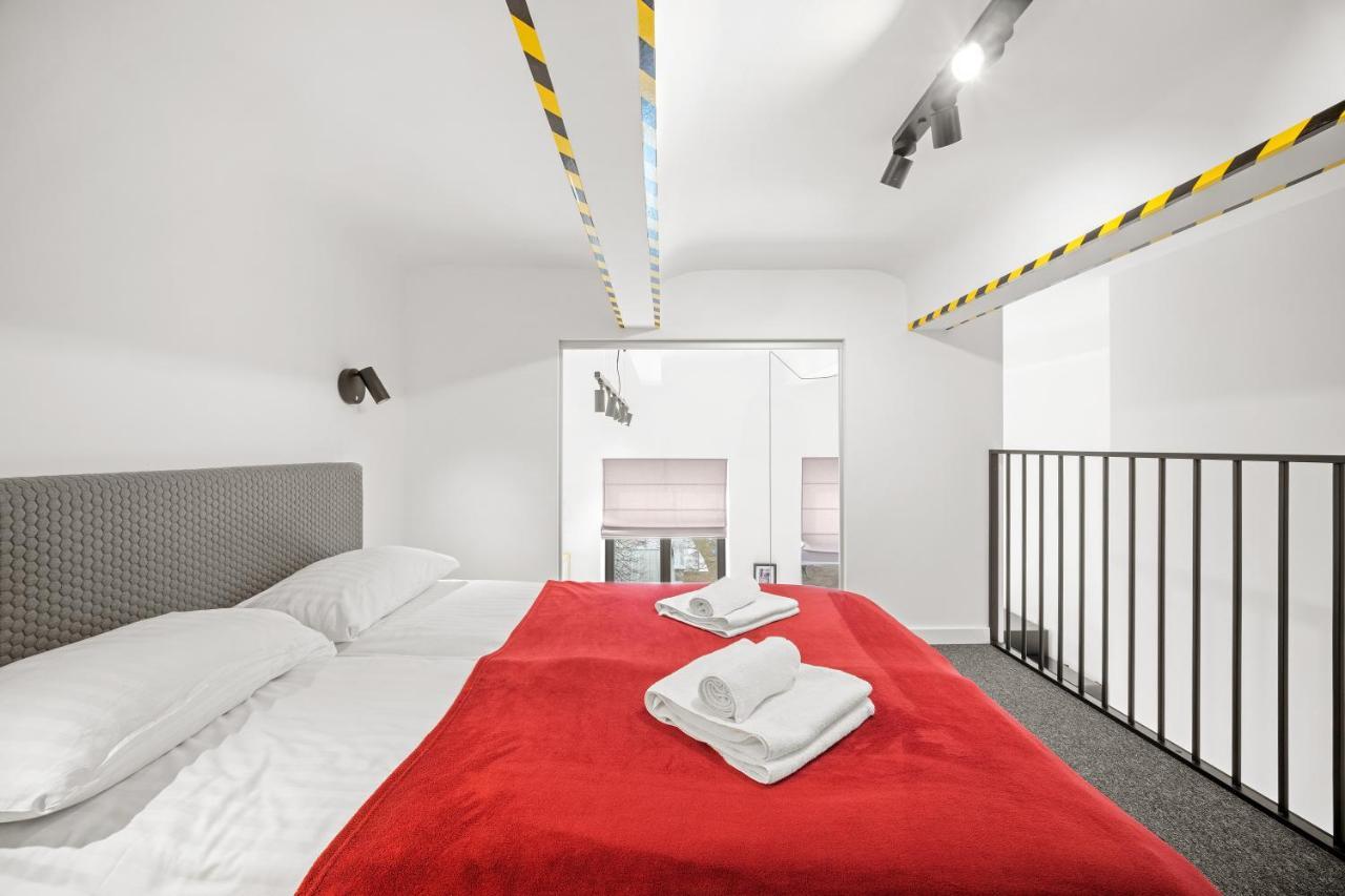 Owl Jazz Apartments - Luxury Apartments In The Heart Of The City Каунас Екстериор снимка