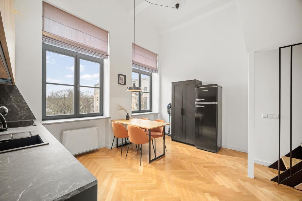 Owl Jazz Apartments - Luxury Apartments In The Heart Of The City Каунас Екстериор снимка