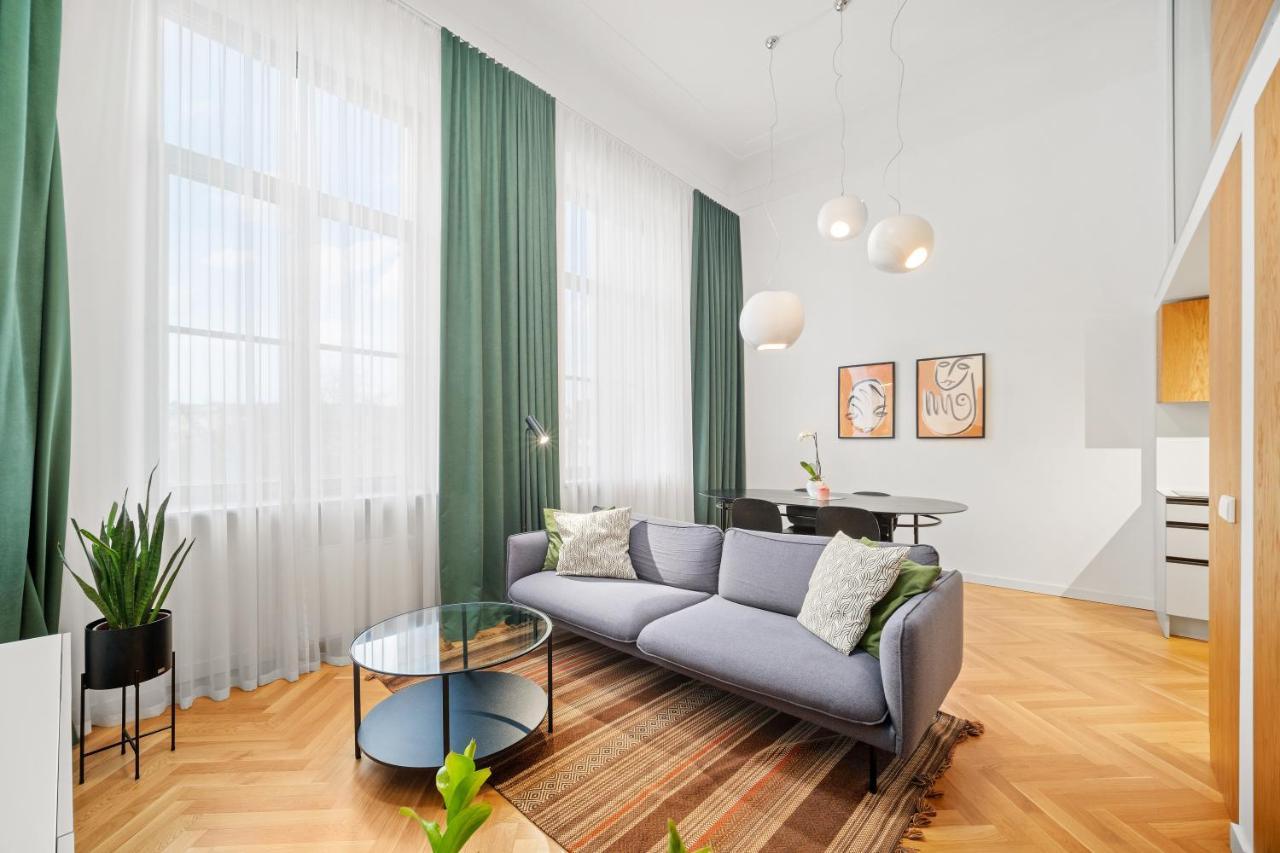 Owl Jazz Apartments - Luxury Apartments In The Heart Of The City Каунас Екстериор снимка