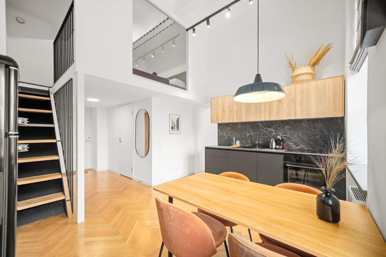 Owl Jazz Apartments - Luxury Apartments In The Heart Of The City Каунас Екстериор снимка
