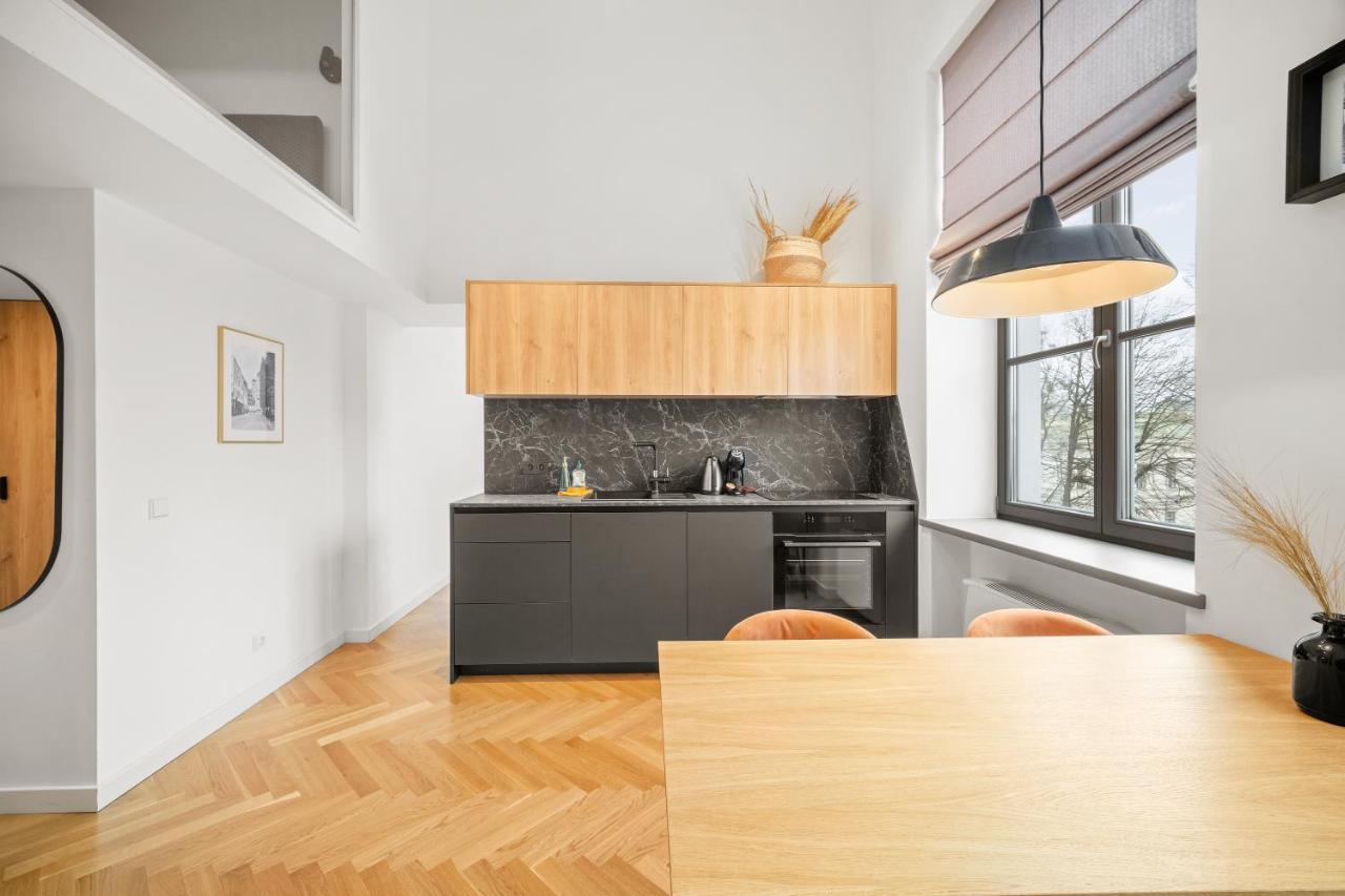 Owl Jazz Apartments - Luxury Apartments In The Heart Of The City Каунас Екстериор снимка